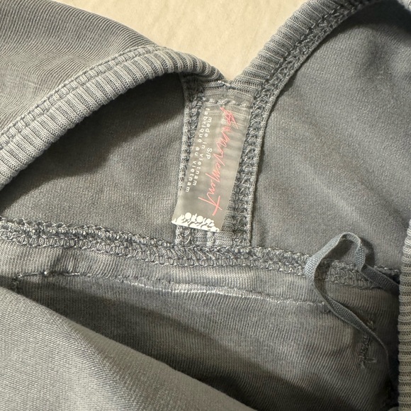 Free People Movement Hot Shot Bubble Mini Set
Summer Storm Blue Size SM NWOT - Picture 10 of 11